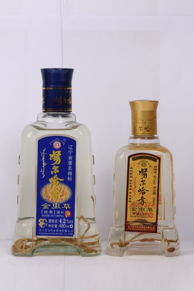 金虫草酒